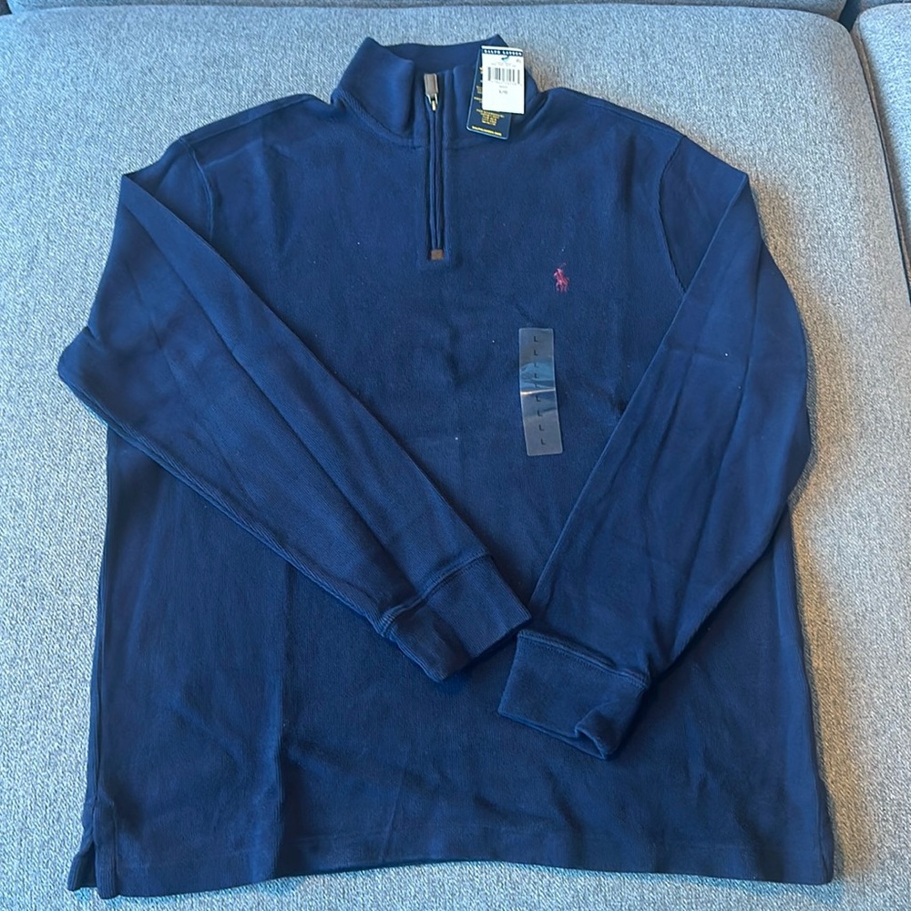 Men’s cotton 1/4 zip sweater.
